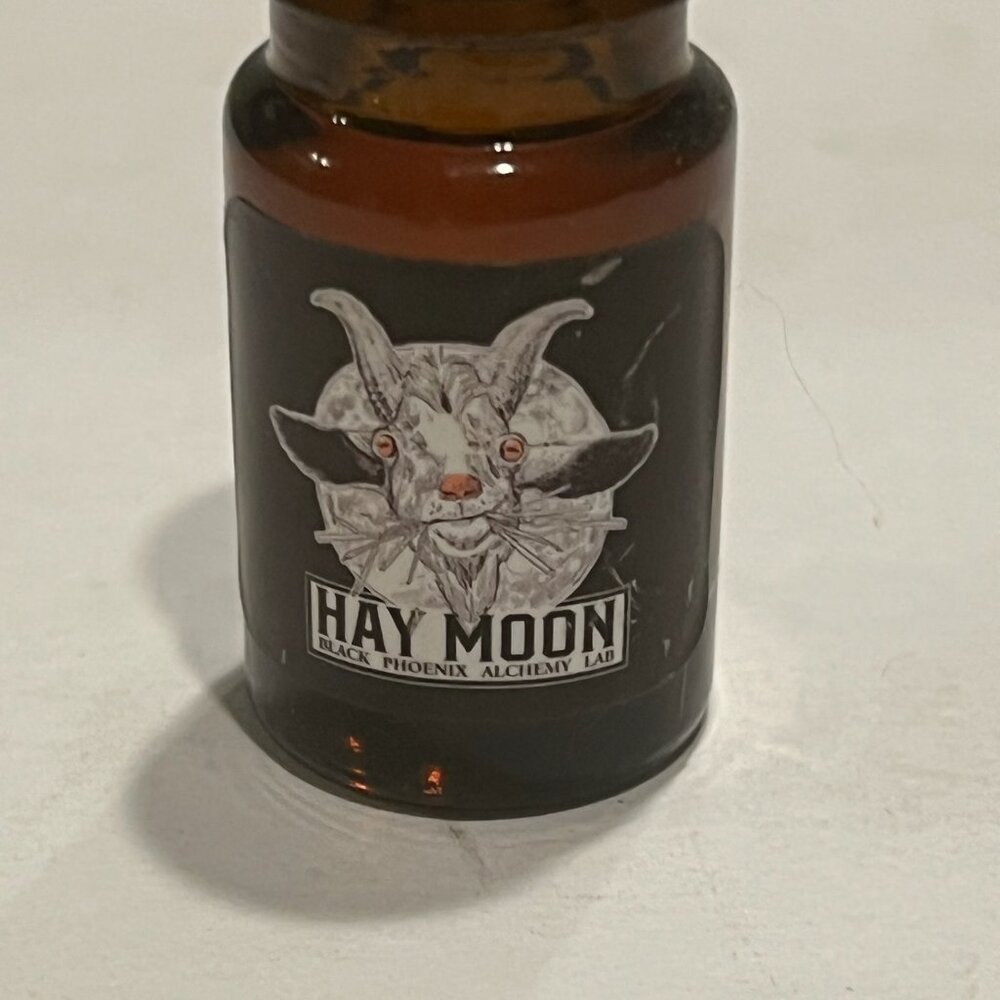 "Black Phoenix Alchemy Lab Hay Moon - 2020